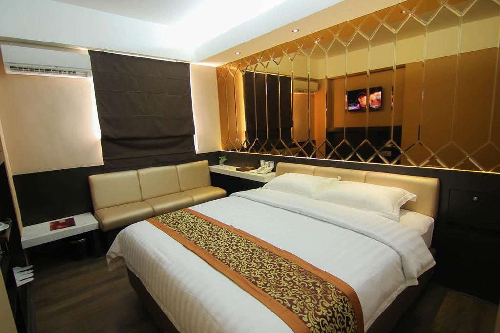 Favor Hotel Makassar City Center By Life Habitación foto